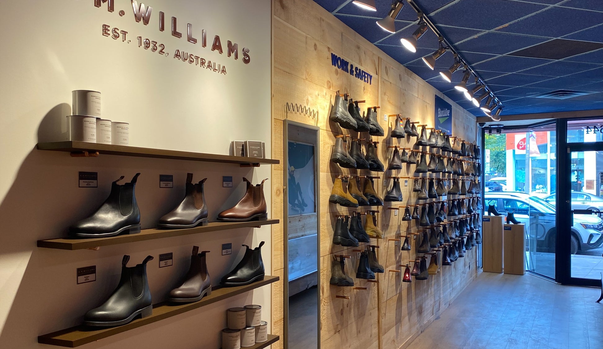 2644 Yonge Street, Toronto Australian Boot Company