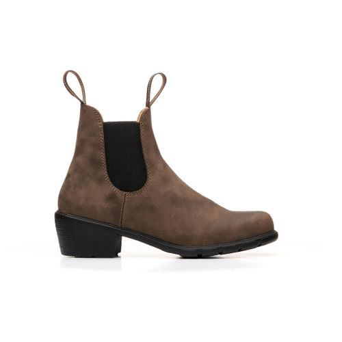 Brown blundstone boots sales